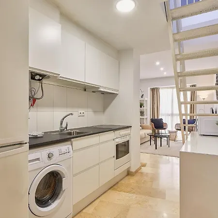 Hanna In By Solaga Homes Apartment *