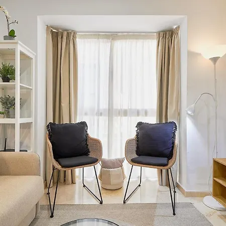 Hanna In By Solaga Homes Apartment